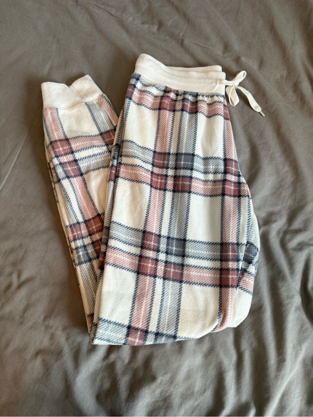 Aeropostale Plaid Fleece Lounge Pants - White, Pink & Navy